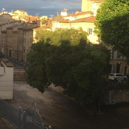 Appartement Cosy Et Lumineux En Coeur De Ville Aix-en-Provence Bagian luar foto